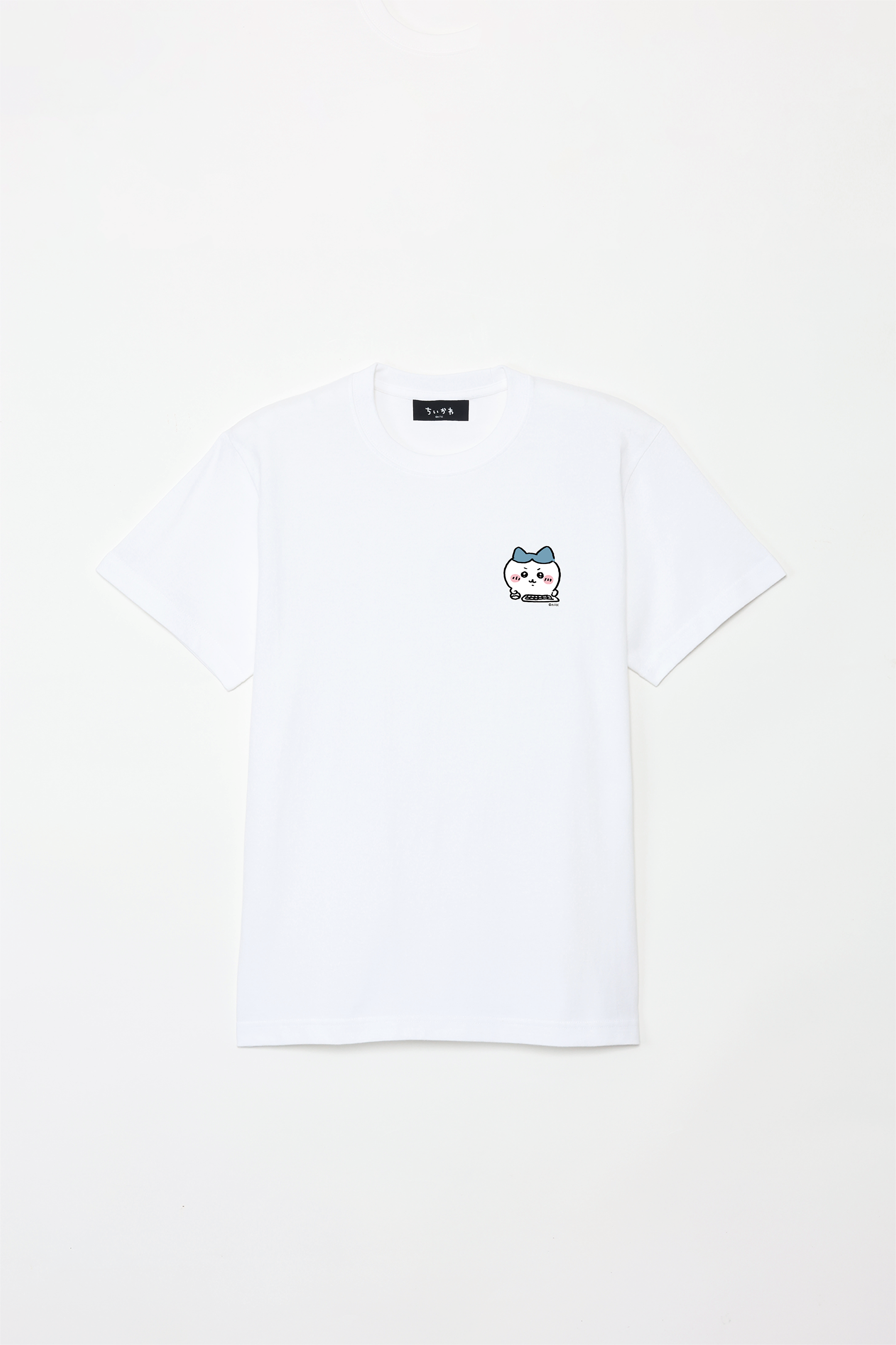 ちいかわ スイスイ(ハチワレ) Tシャツ – Talking ODM ちいかわ スイスイ(ハチワレ) Tシャツ – Talking ODM